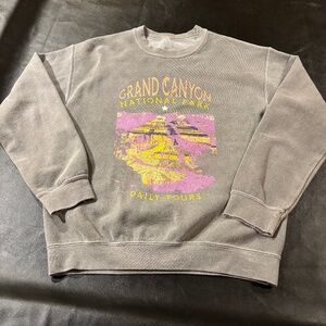 PacSun Vintage Look Grand Canyon Crew Neck Sweatshirt - Small